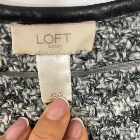 Loft Women’s Long Cardigan Sweater Overside Fit Size: XS - Picture 10 of 11